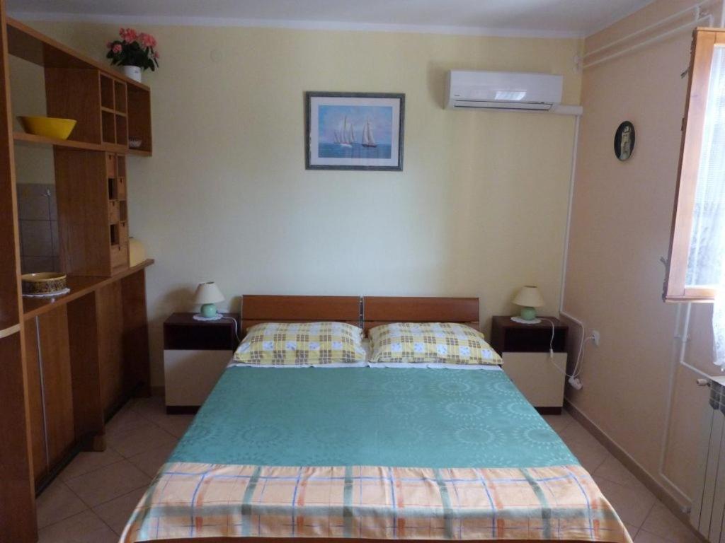 Apartments And Rooms With Parking Space Rabac, Labin - 12368 Exterior foto