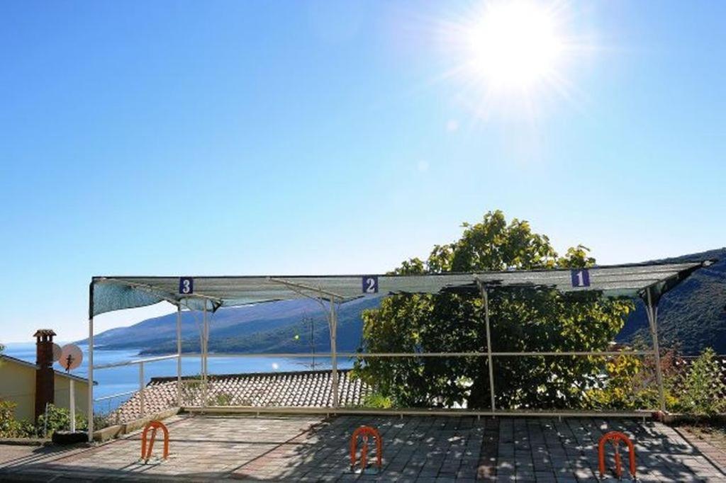 Apartments And Rooms With Parking Space Rabac, Labin - 12368 Exterior foto