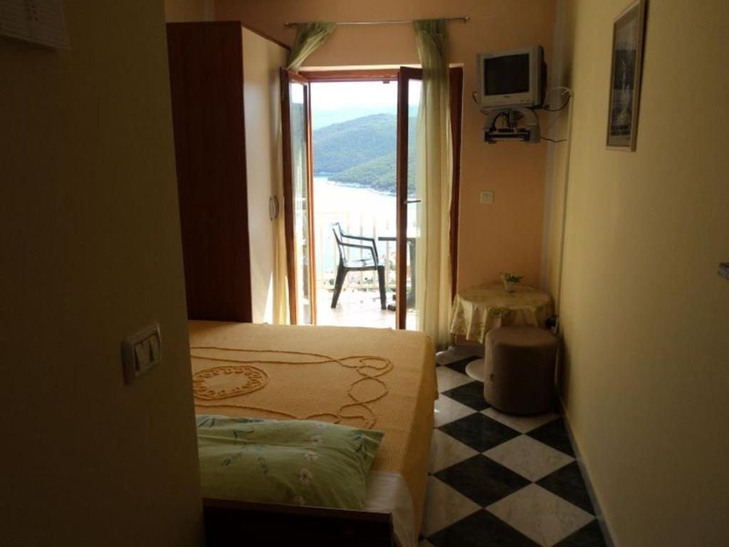 Apartments And Rooms With Parking Space Rabac, Labin - 12368 Exterior foto